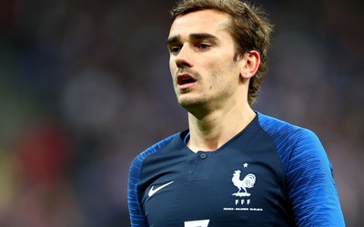 华体会电竞快讯-C罗和姆巴佩交换球衣